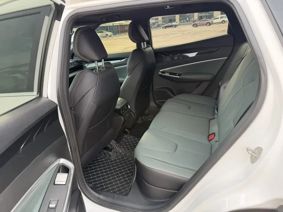 Geely Atlas Boyue 2024 1.5TD Smart Link+ 2025 — thumbnail 4
