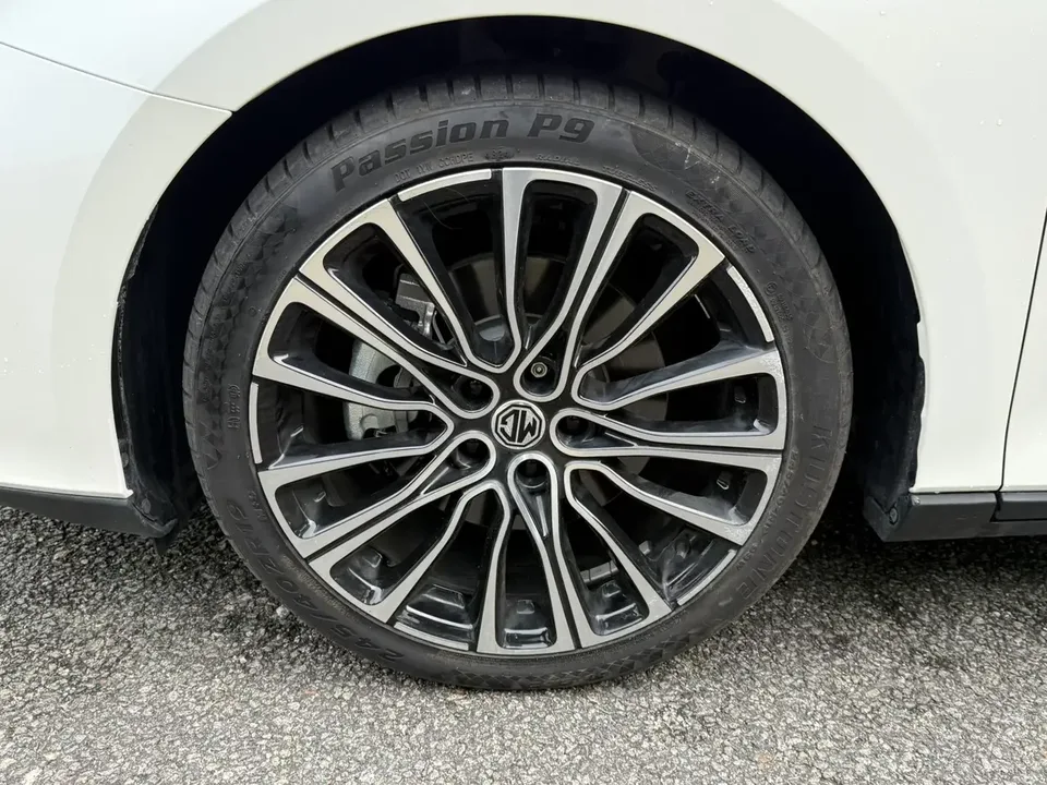 MG 7 MG7 2023 1.5T DCT Elegant Edition 2025 — миниатюра 4