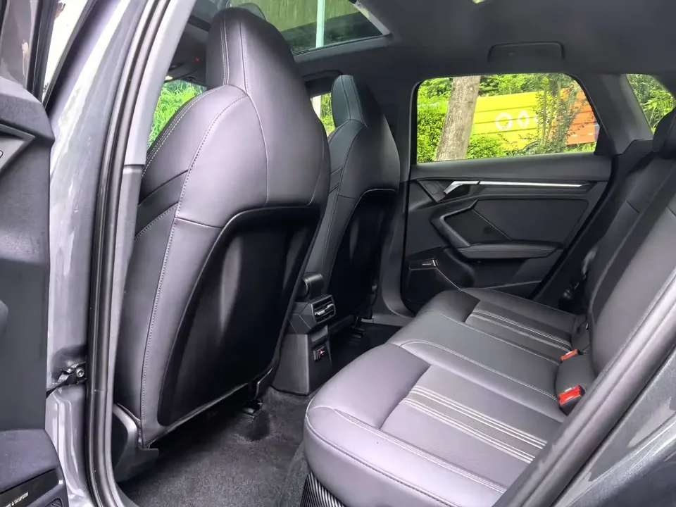 Audi A3 Audi A3 2023 Sportback 35 TFSI Stylish and sporty 2023 — thumbnail 5