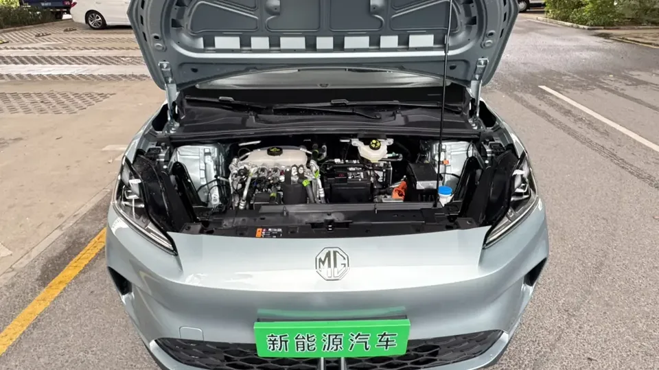 MG 4 MG4 2026 Facelifted 437 Comfort Edition 2025 — thumbnail 3