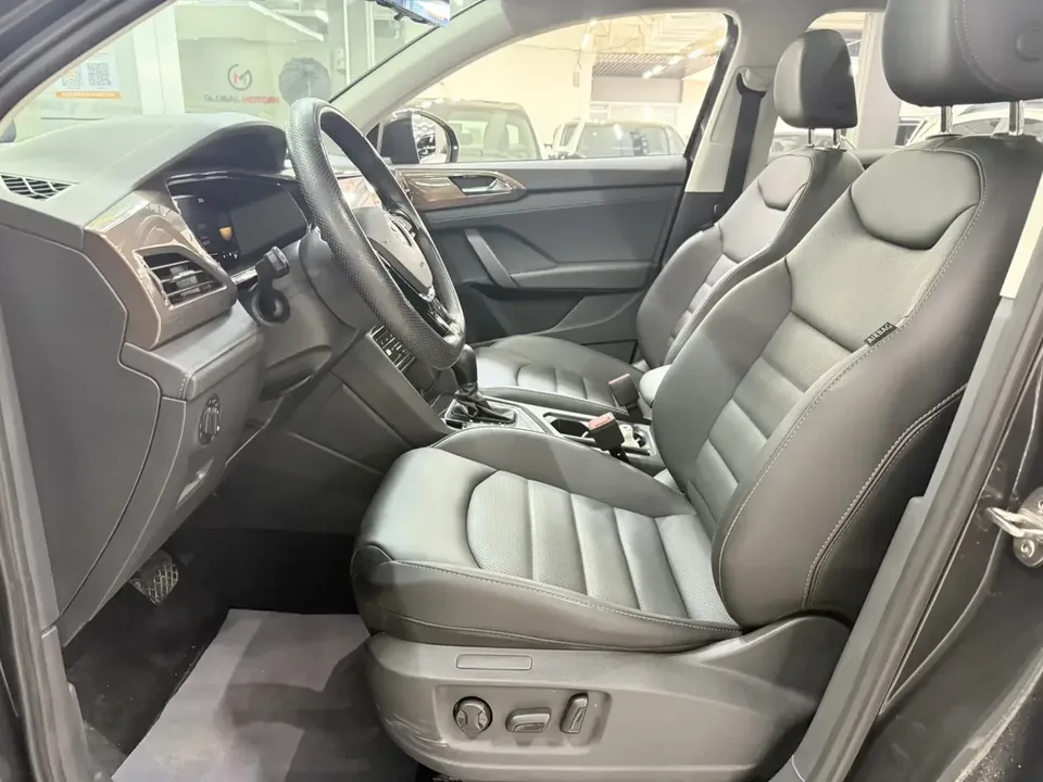 Volkswagen Tharu tuyue 2022 280TSI 2WD Deluxe Edition 2022 — thumbnail 4