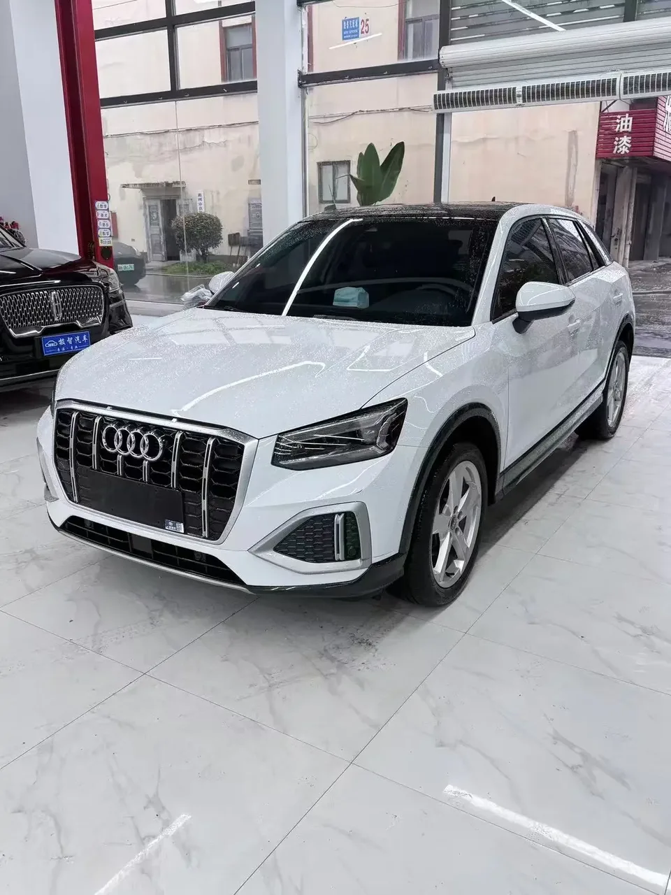 Audi Q2L Audi Q2L 2022 35 TFSI Progressive Elegance 2022 — фото 1, купить с доставкой в Москву