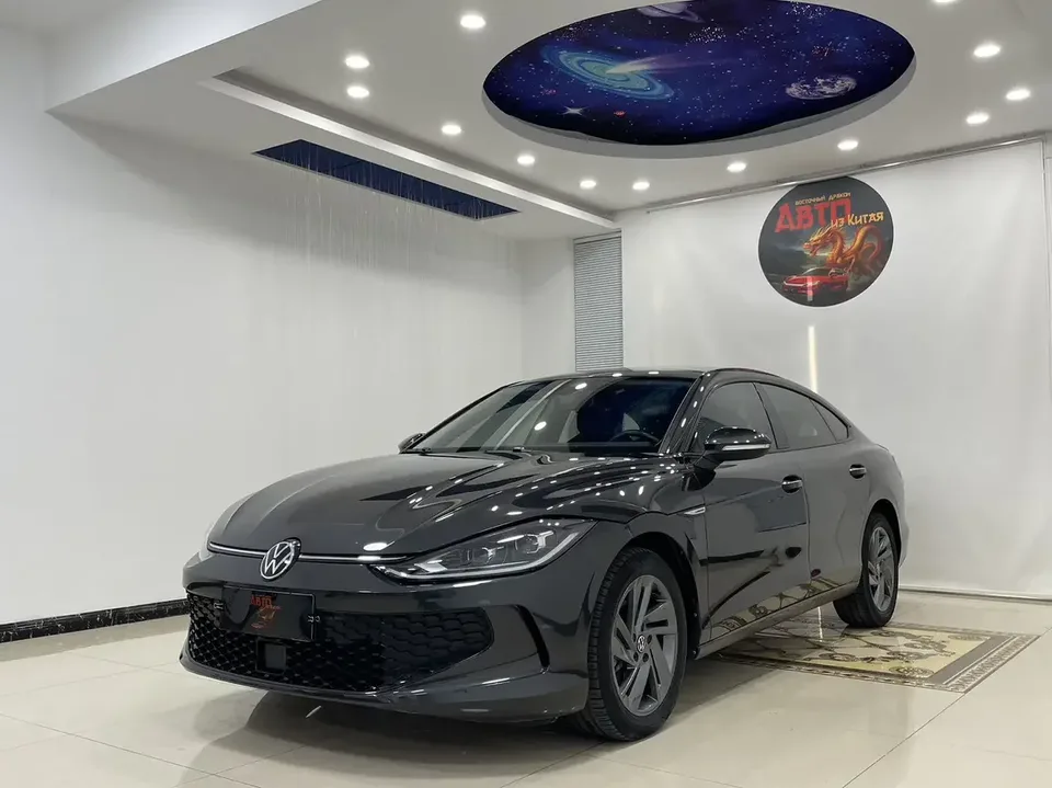 Volkswagen Lamando Lingdu 2022 Lingdu L 280TSI DSG Hot Edition 2022 — фото 1, купить с доставкой в Москву