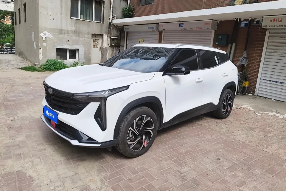 Geely Atlas Boyue 2024 1.5TD Dragon Edition 2025 — photo 1, buy with delivery to Moscow