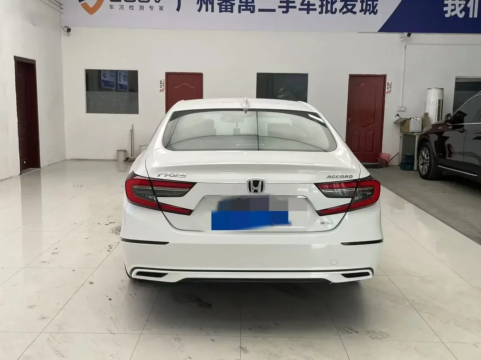 Honda Accord Accord 2022 Sharp Hybrid 2.0L Phantom Night Sharp Smart Edition 2022 — thumbnail 5