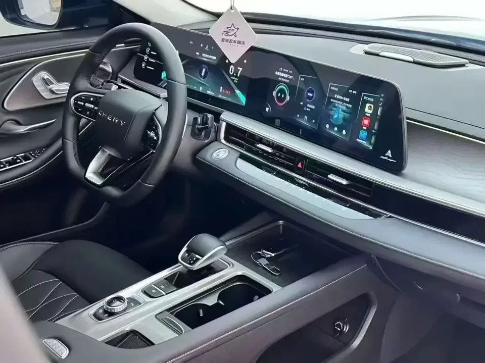 Chery Arrizo 8 Arrizo 8 2024 1.6TGDI DCT 2024 — thumbnail 3