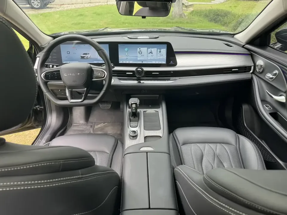 Chery Arrizo 8 Arrizo 8 2024 1.6TGDI DCT Excellence Edition 2025 — thumbnail 3