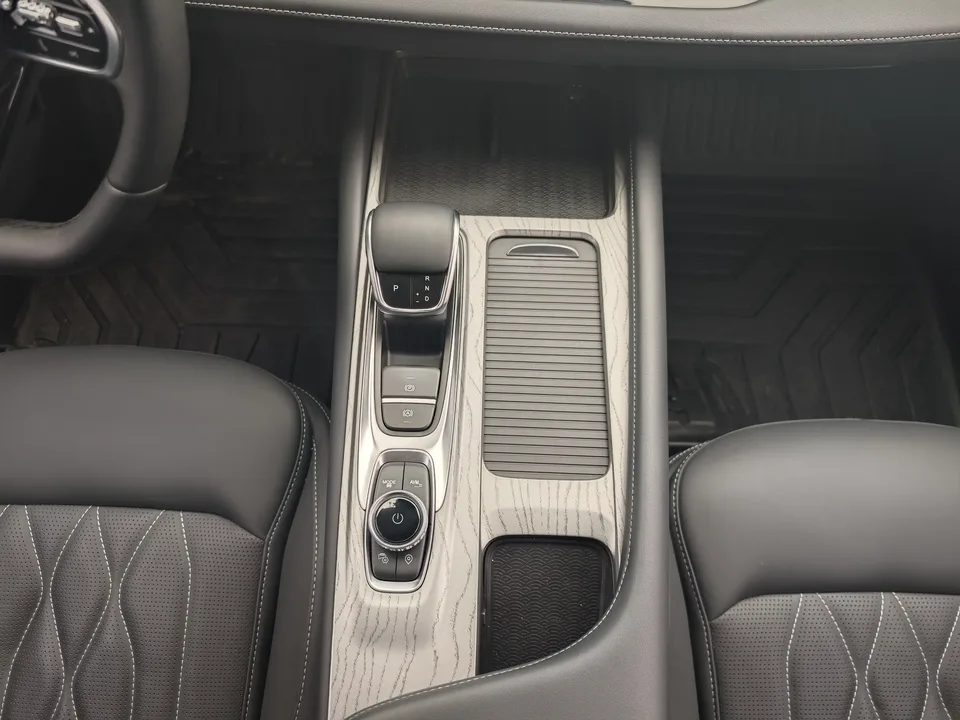 Chery Arrizo 8 Arrizo 8 2024 1.6TGDI DCT Excellence Edition 2024 — thumbnail 5