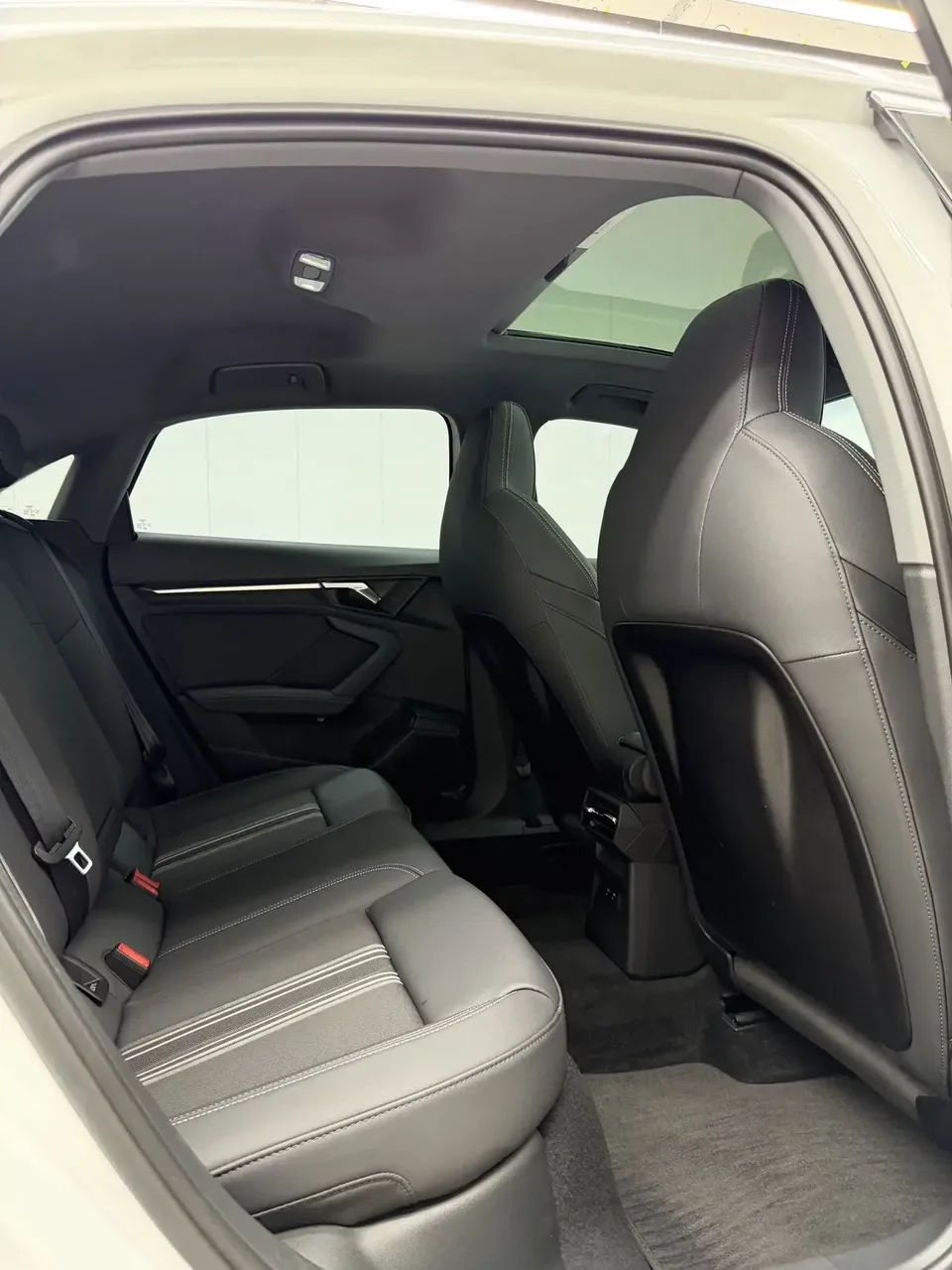Audi A3 Audi A3 2023 A3L Limousine 35 TFSI facelift: stylish and sporty 2023 — thumbnail 3
