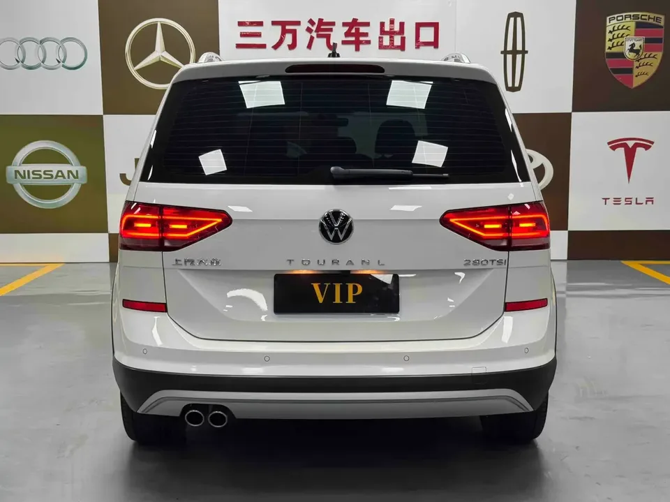 Volkswagen Touran L Touran L 2022 280TSI DSG 7-seater 2022 — thumbnail 2