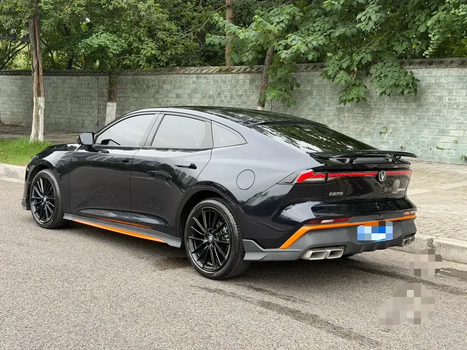 Changan UNI-V Changan UNI-V 2024 1.5T Premium Sports 2024 — thumbnail 4