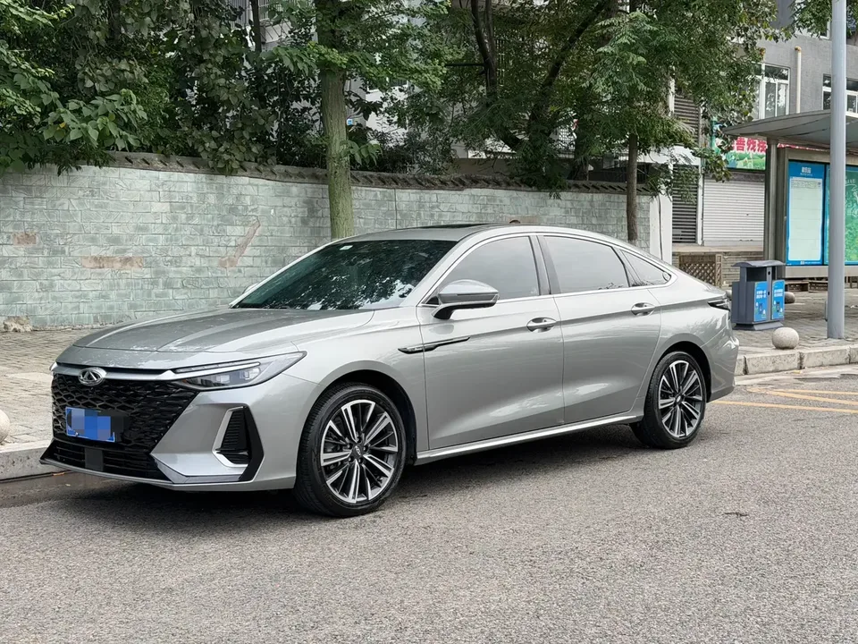 Chery Arrizo 8 Arrizo 8 2024 1.6TGDI DCT 2024 — фото 1, купить с доставкой в Москву