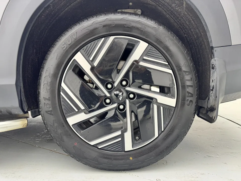 Wuling Starlight S PHEV Wuling Starlight S PHEV 2024 130km Flagship 2024 — thumbnail 3