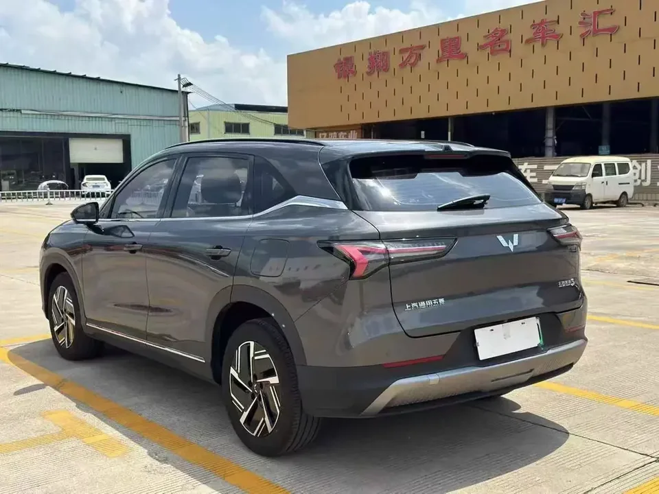 Wuling Starlight S PHEV Wuling Starlight S PHEV 2024 130km Flagship 2024 — thumbnail 4