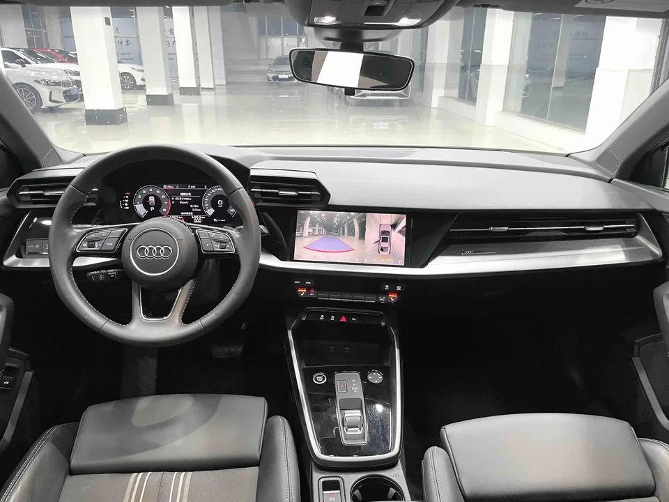 Audi A3 Audi A3 2022 Sportback 35 TFSI Stylish and sporty 2022 — thumbnail 5