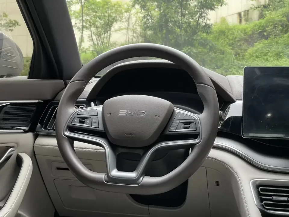BYD Song PLUS DM Song PLUS DM 2025 DM-i 75KM Deluxe 2024 — thumbnail 4