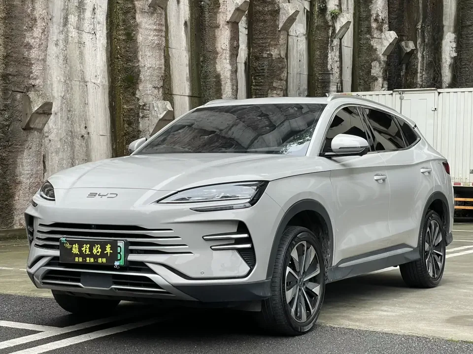 BYD Song PLUS DM Song PLUS DM 2025 DM-i 75KM Deluxe 2024 — photo 1, buy with delivery to Moscow