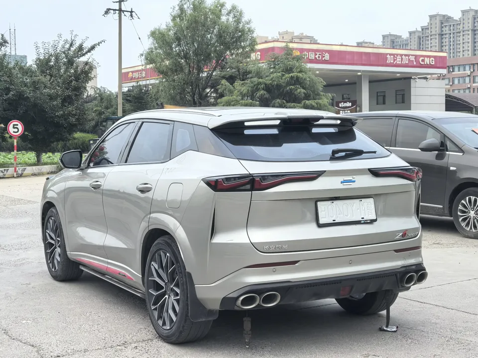 Changan Uni-Z Changan UNI-Z 2025 1.5T DCT Longteng 2024 — thumbnail 4