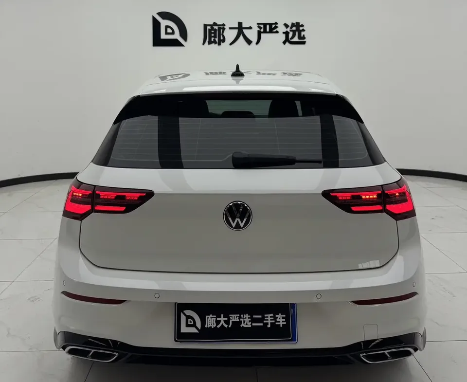 Volkswagen Golf golf 2023 280TSI DSG R-Line facelift 2024 — thumbnail 2
