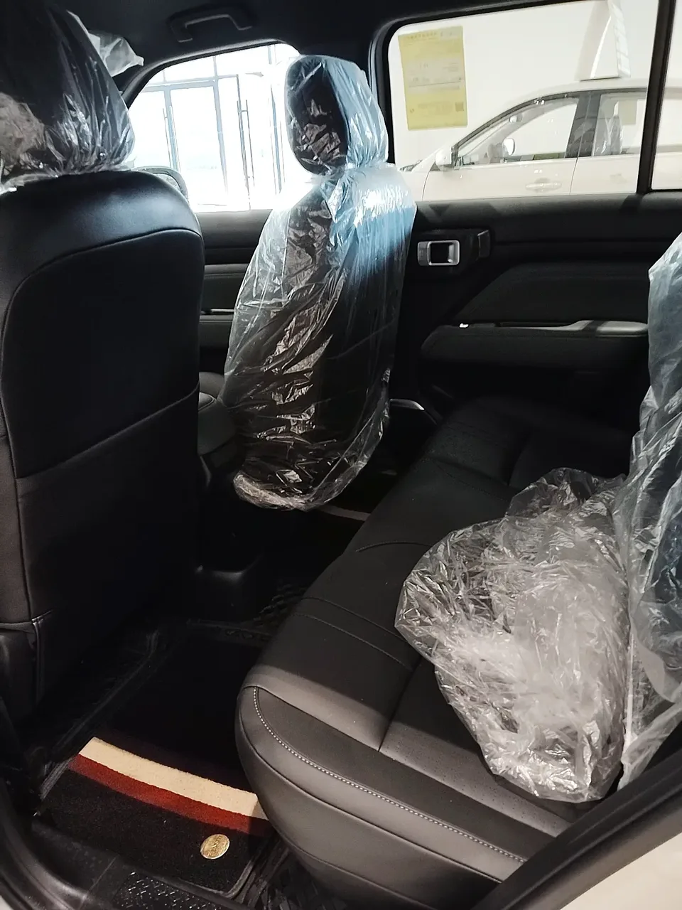 Baojun Yueya Plus Yueya Plus 2026 301km Flagship Edition 2025 — thumbnail 3