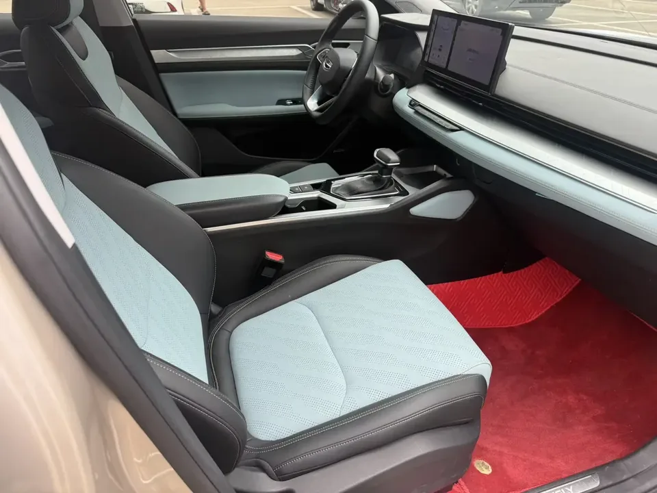 Geely Emgrand L Emgrand L 2022 1.4T CVT 2023 — thumbnail 4