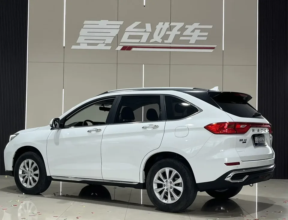 Haval M6 Haval M6 2021 PLUS 1.5T DCT Luxury Intelligent Connection 2022 — thumbnail 4