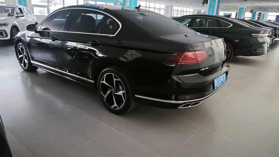 Volkswagen Magotan Magotan 2025 Modified Public Edition 280TSI DSG Luxury Edition 2025 — thumbnail 4