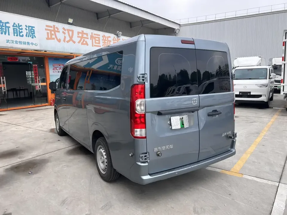 Farizon Star Rewards V Remote Star Rewards V 2025 V7E Long Range Xuanwu 51.4kWh Smart Edition 2025 — thumbnail 4
