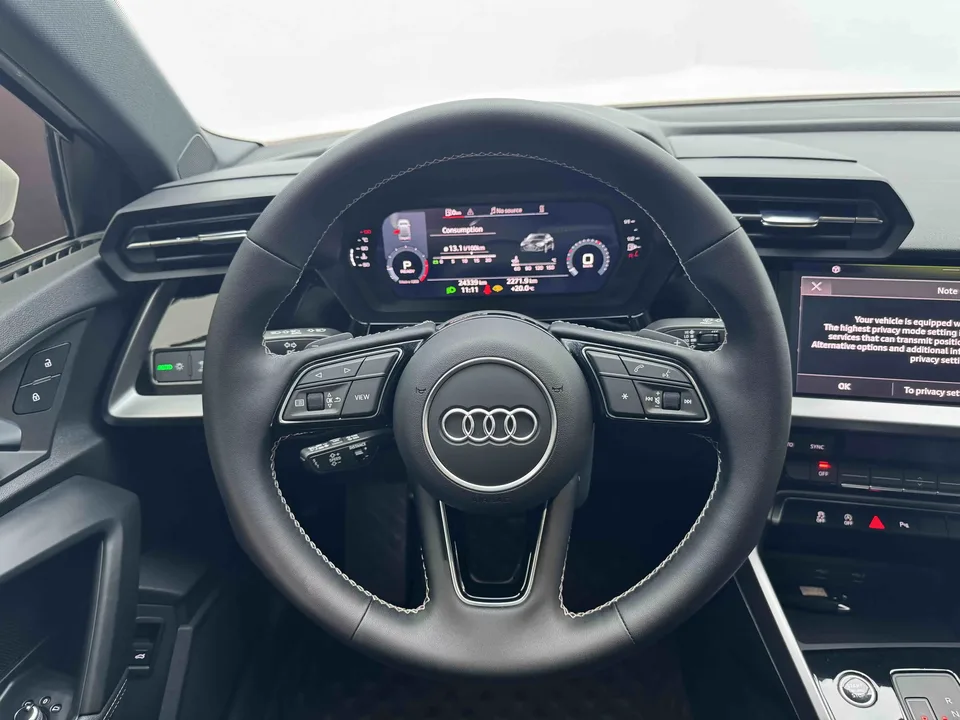 Audi A3 Audi A3 2023 A3L Limousine 35 TFSI facelift: stylish and sporty 2023 — thumbnail 4
