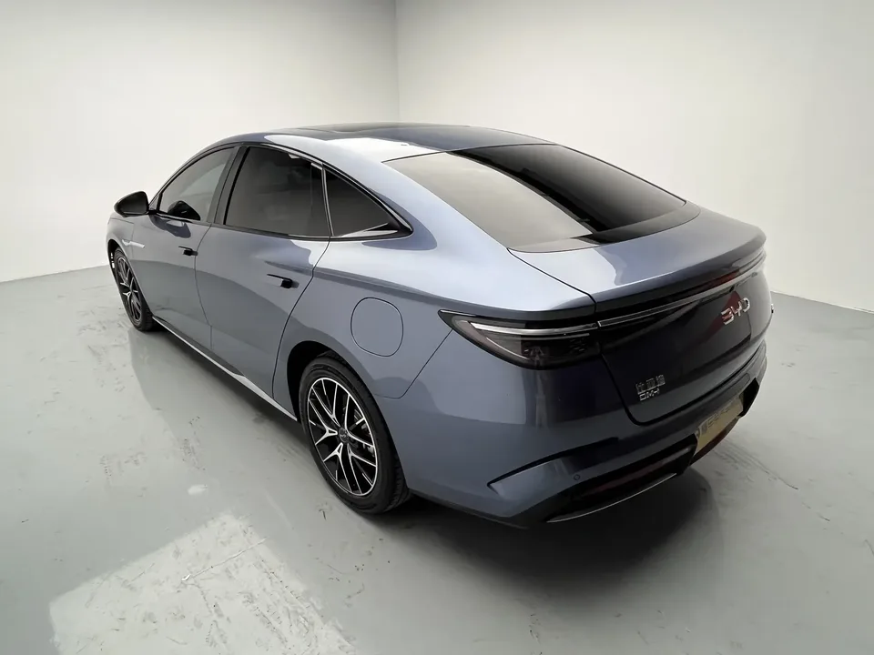 BYD Seal DM Seal DM 2024 Honor Edition DM-i 1.5L 121KM Luxury Model 2024 — thumbnail 2