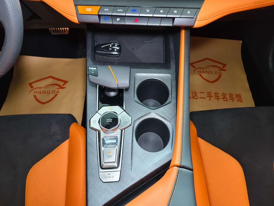 Changan UNI-V Changan UNI-V 2023 1.5T Sports Edition 2024 — thumbnail 4