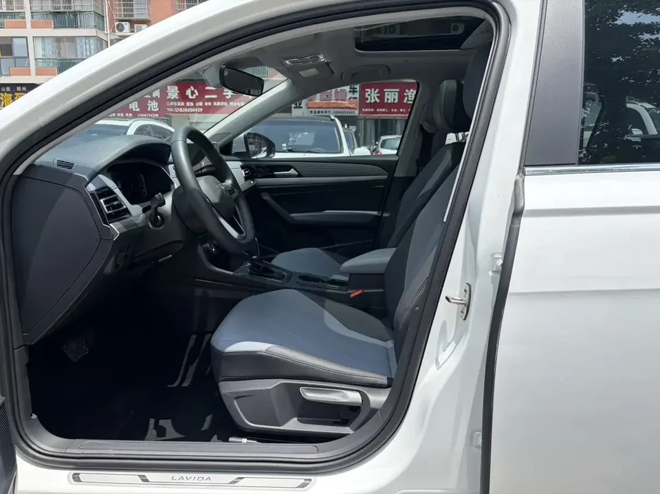 Volkswagen Lavida Lavida 2023 Modified 1.5L Automatic 5 million version 2024 — thumbnail 5