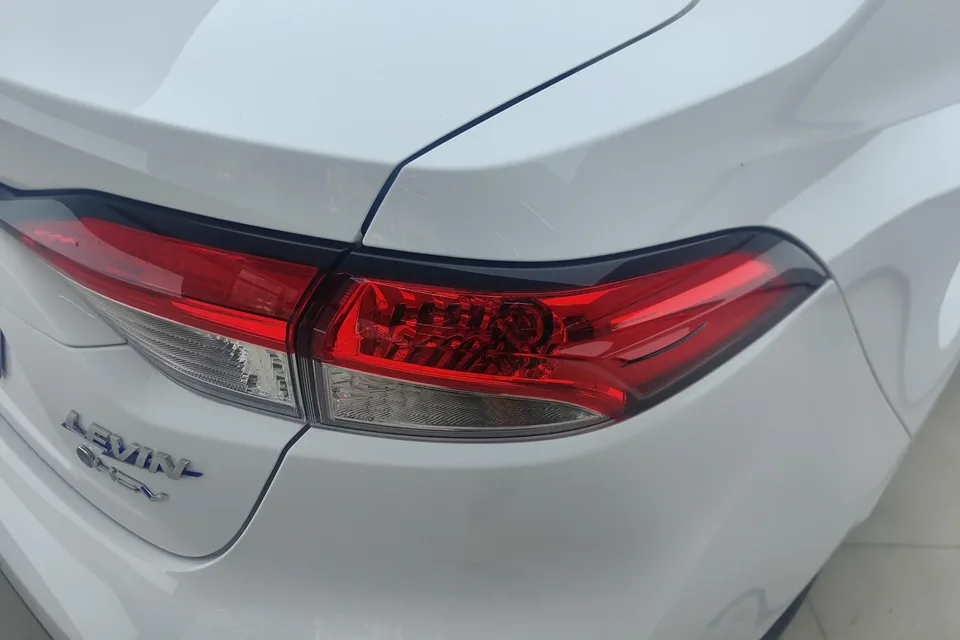 Toyota Levin Lei Ling 2024 Hybrid 1.8L Deluxe Edition 2025 — thumbnail 3