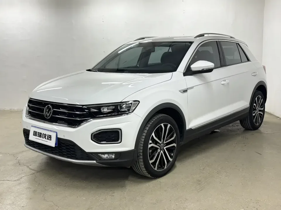 Volkswagen T-Roc TANG 2022 280TSI DSG 2WD Comfort PLUS 2023 — photo 1, buy with delivery to Moscow