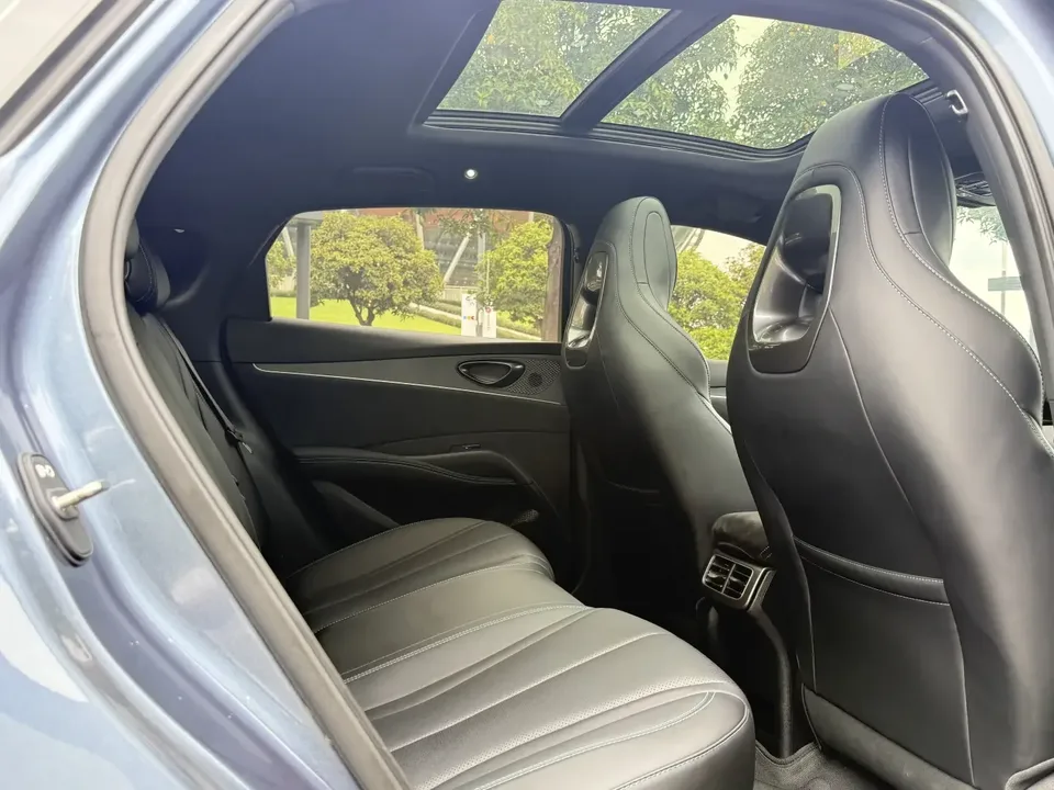 BYD Seal 06DM Seal 06DM 2025 DM-i 120KM Premium Edition 2025 — thumbnail 5