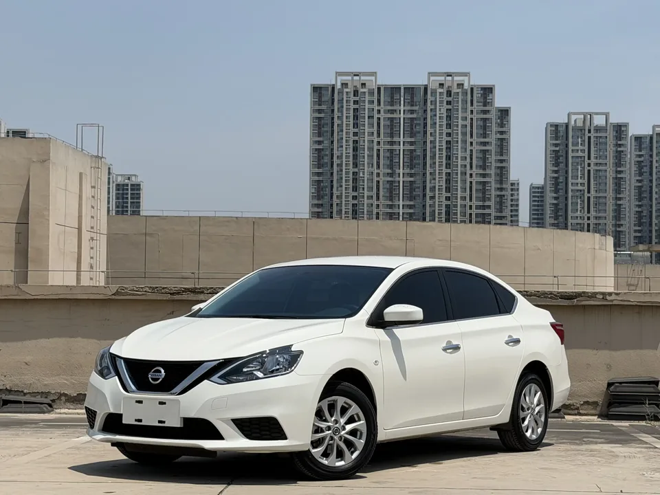Nissan Sylphy Sylphy 2024 Modified classic 1.6L XE+ CVT large screen version 2025 — photo 1, buy with delivery to Moscow
