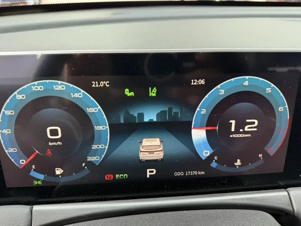 Jetour Jietu X70 PLUS Jietu X70 PLUS 2021 1.5T DCT 5-seater 2022 — thumbnail 4
