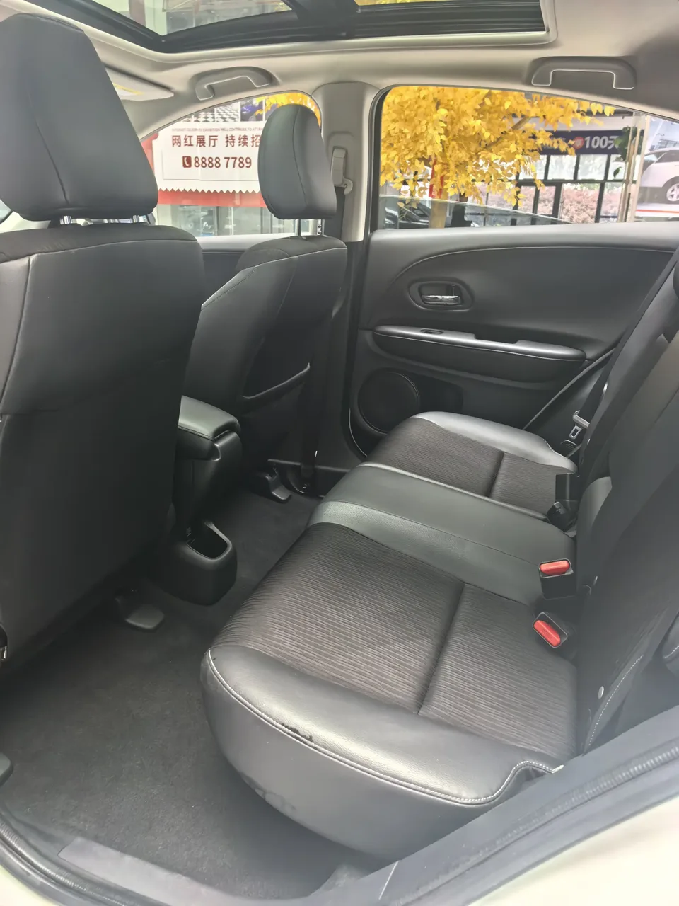 Honda VEZEL Binzhi 2021 1.5L CVT Deluxe Edition 2022 — миниатюра 5