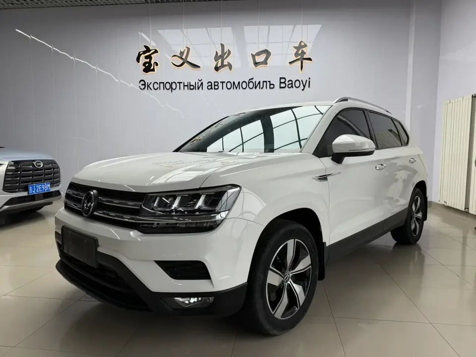 Volkswagen Tharu tuyue 2022 280TSI 2WD Deluxe Edition 2022 — photo 1, buy with delivery to Moscow