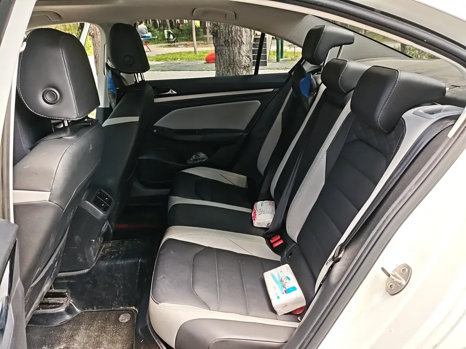Volkswagen Bora Bora 2023 280TSI DSG Premium Edition 2023 — миниатюра 3