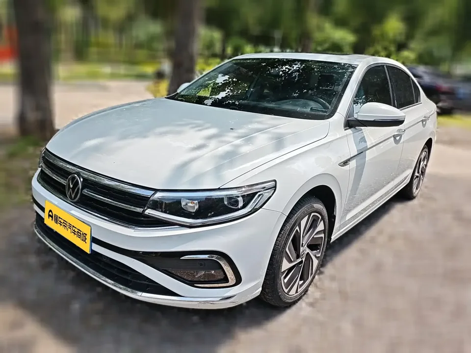 Volkswagen Bora Bora 2023 280TSI DSG Premium Edition 2023 — фото 1, купить с доставкой в Москву