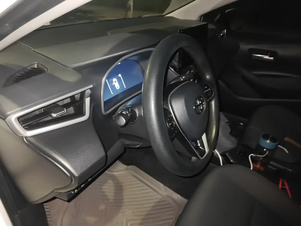 Toyota Levin Lei Ling 2023 Hybrid 1.8L Deluxe Edition 2024 — миниатюра 4