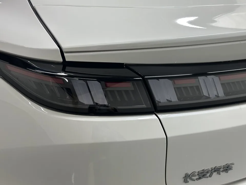 Changan Escape Escape 2026 Fourth-generation 1.5T DCT 500Bar Smart Edition 2025 — thumbnail 4