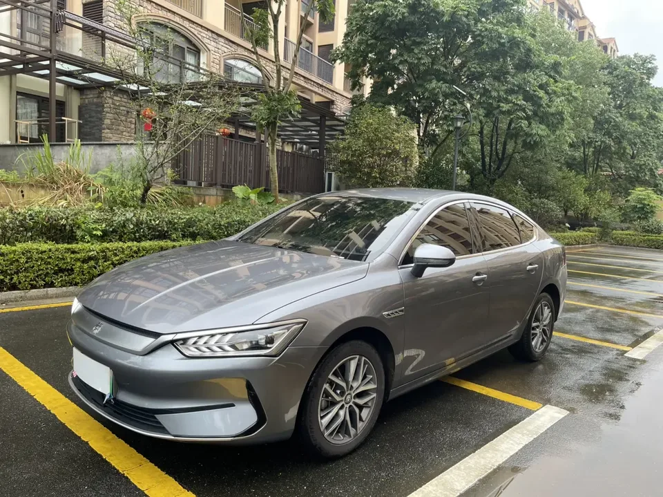 BYD Qin PLUS EV Qin PLUS EV 2023 Champion Edition 420KM Leading Type 2024 — photo 1, buy with delivery to Moscow