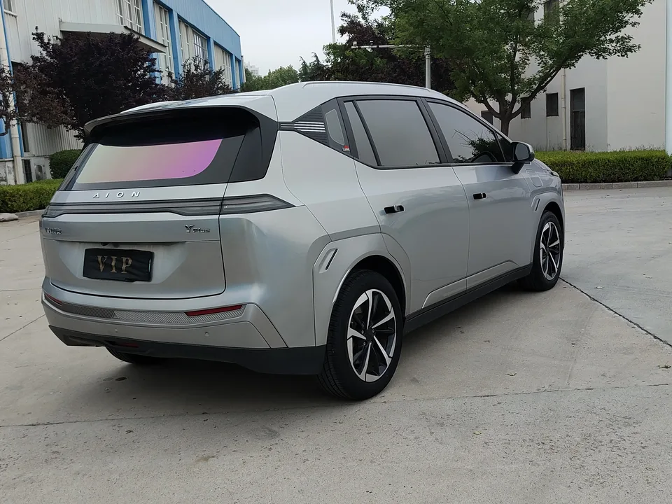 AION Y AION Y 2023 Plus 510 Smart Edition 2023 — миниатюра 2