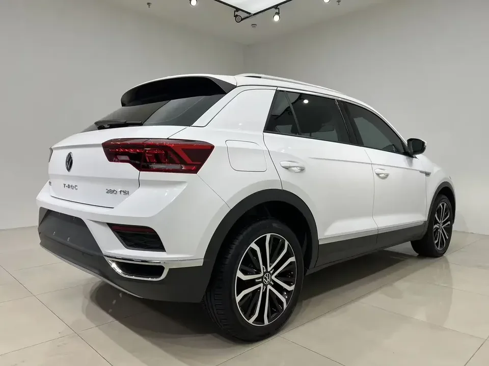 Volkswagen T-Roc TANG 2022 280TSI DSG 2WD Comfort PLUS 2022 — thumbnail 2