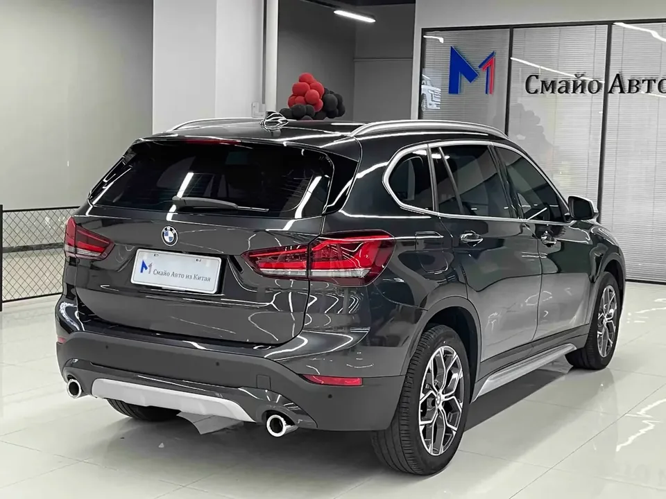 BMW X1 BMW X1 2022 sDrive20Li Fashion 2022 — thumbnail 2