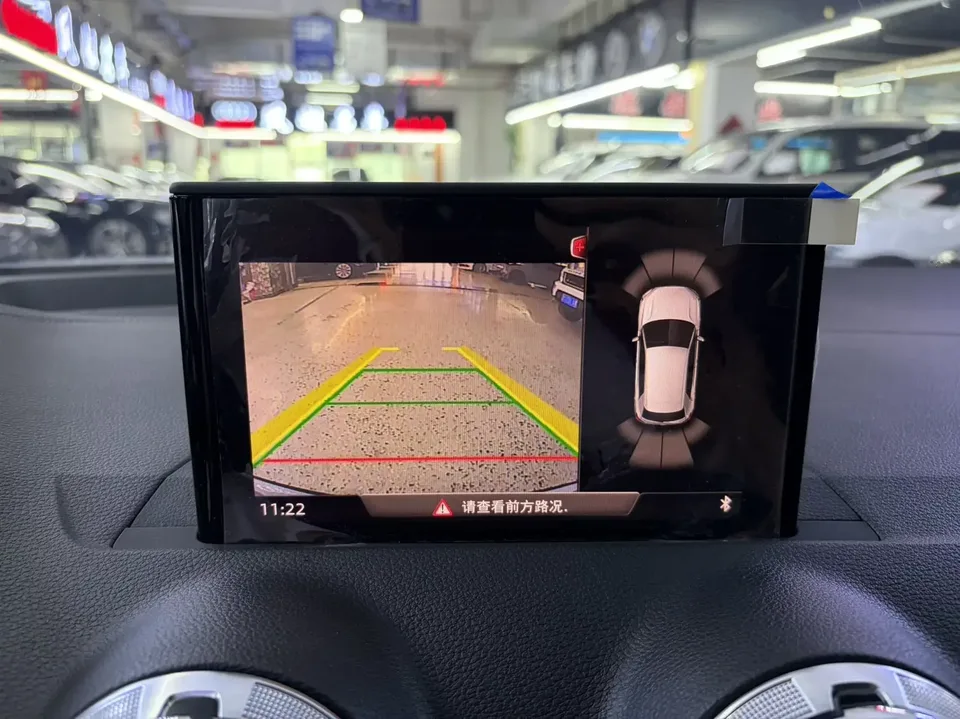 Audi Q2L Audi Q2L 2022 35 TFSI Stylish Dynamic 2023 — миниатюра 3