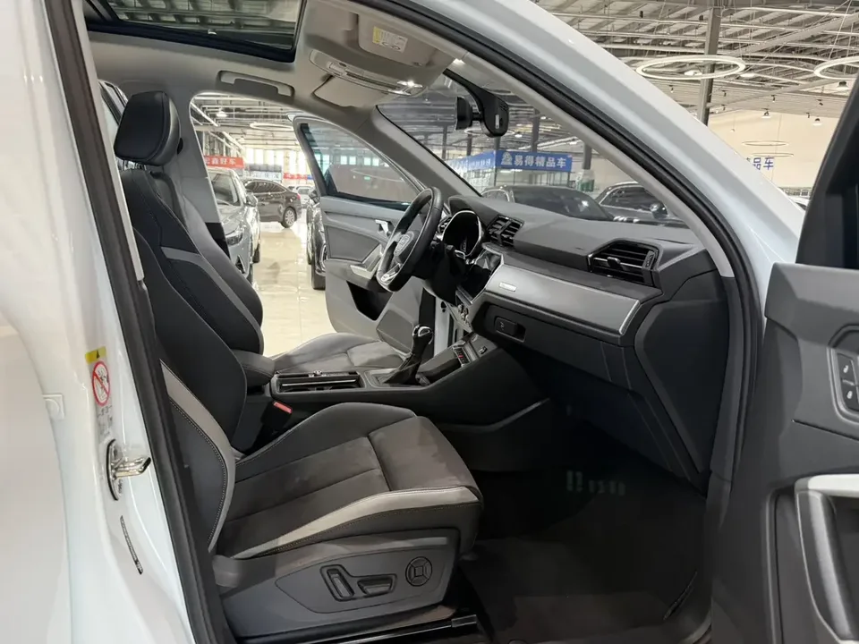 Audi Q3 Audi Q3 2023 35 TFSI Stylish Dynamic 2023 — thumbnail 3