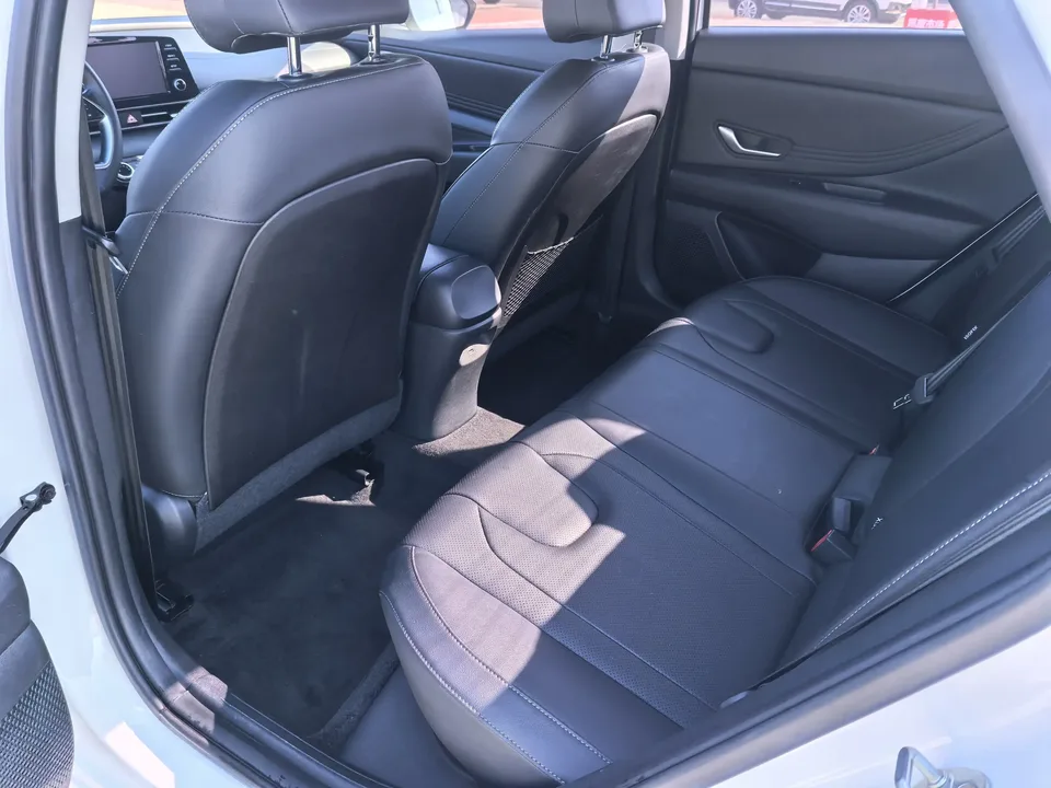 Hyundai Elantra Elantra 2021 1.5L CVT GLX Elite Edition 2022 — thumbnail 4